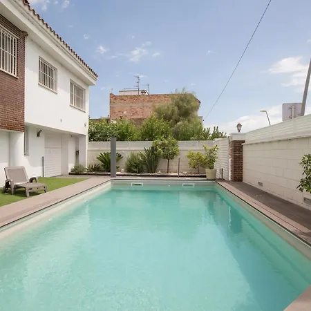 Aldecarles Holiday home L'Aldea