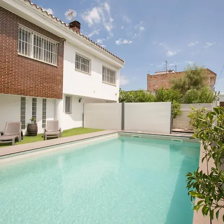Aldecarles Holiday home L'Aldea